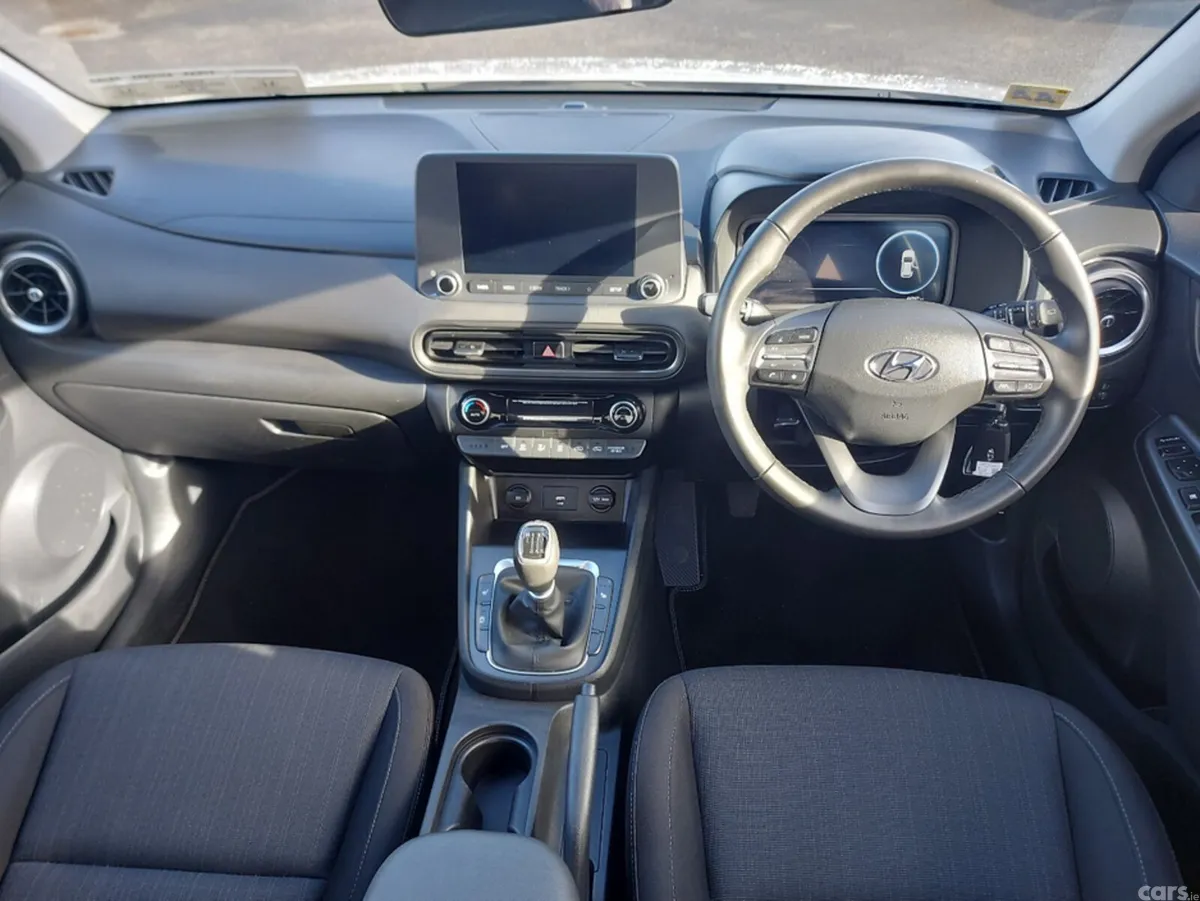 Hyundai KONA MPV, Petrol, 2023, Grey