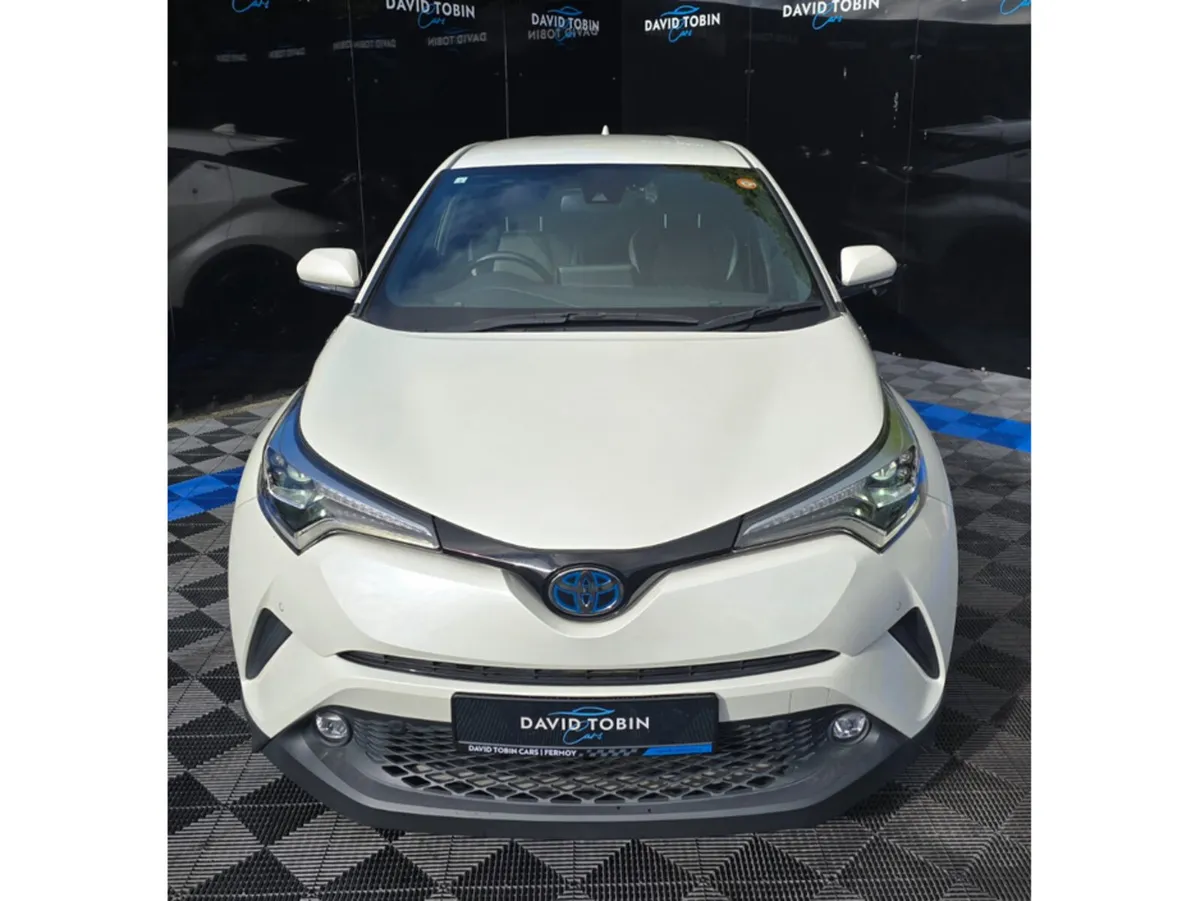 Toyota C-HR Hatchback, Petrol Hybrid, 2019, White