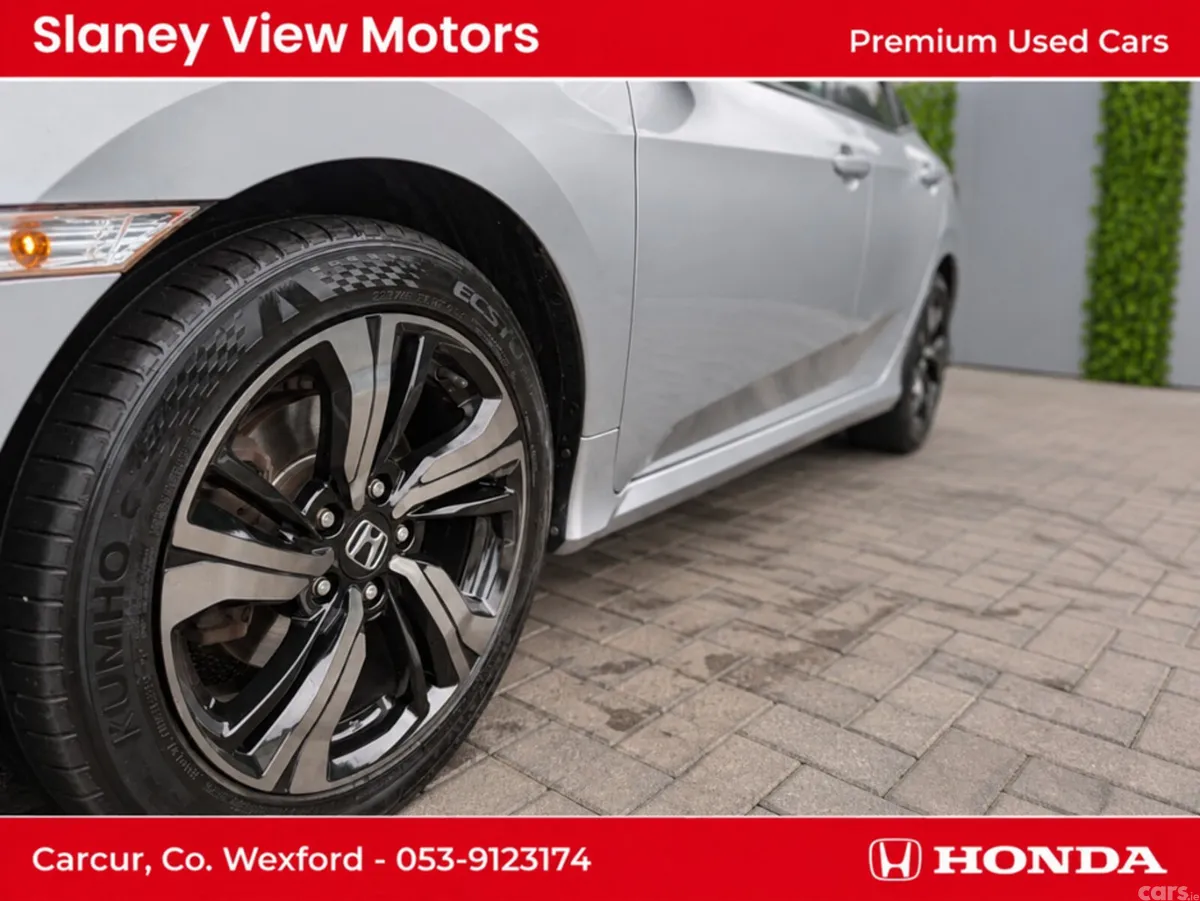 Honda Civic Hatchback, Diesel, 2021, Grey