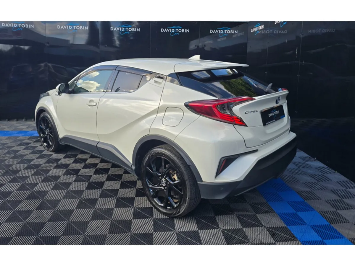 Toyota C-HR Hatchback, Petrol Hybrid, 2019, White