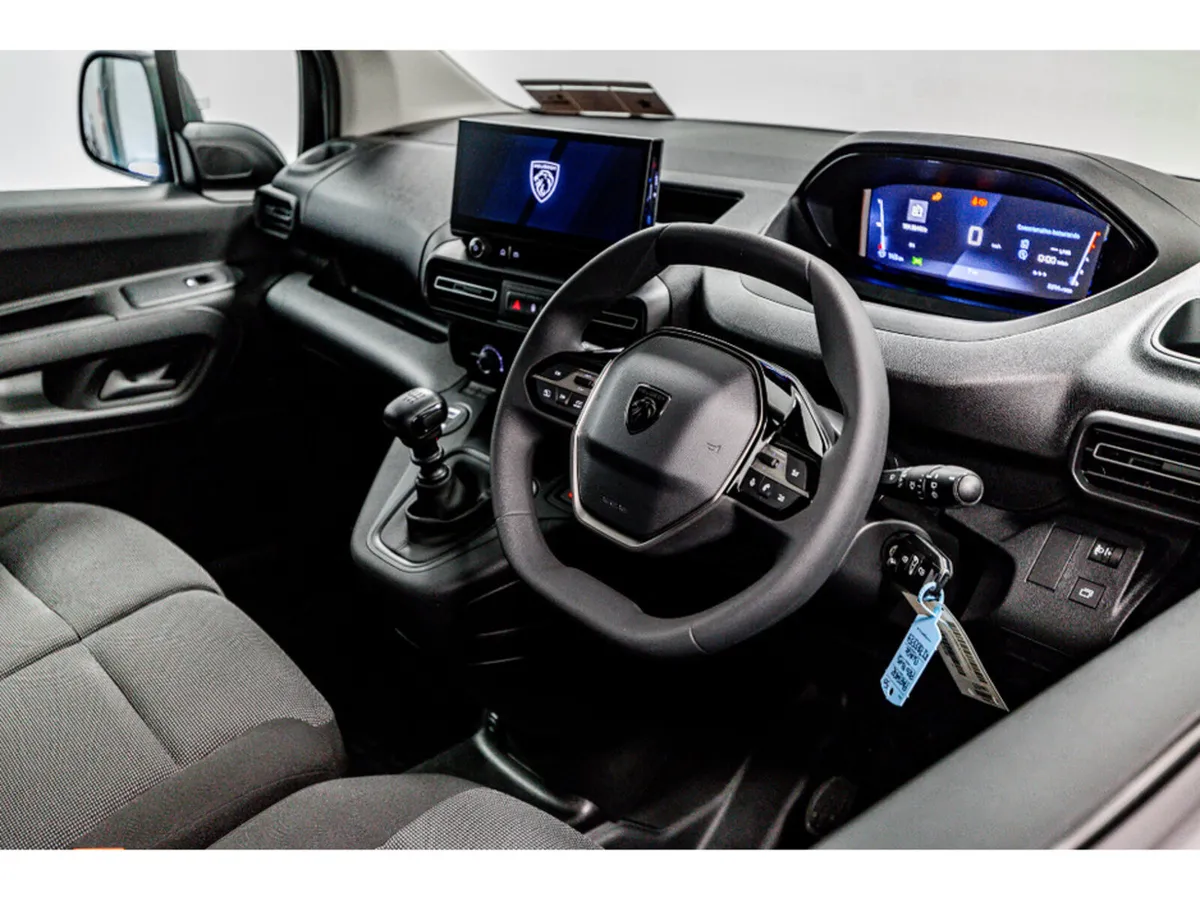 Peugeot Partner Van, Diesel, 2026, Black