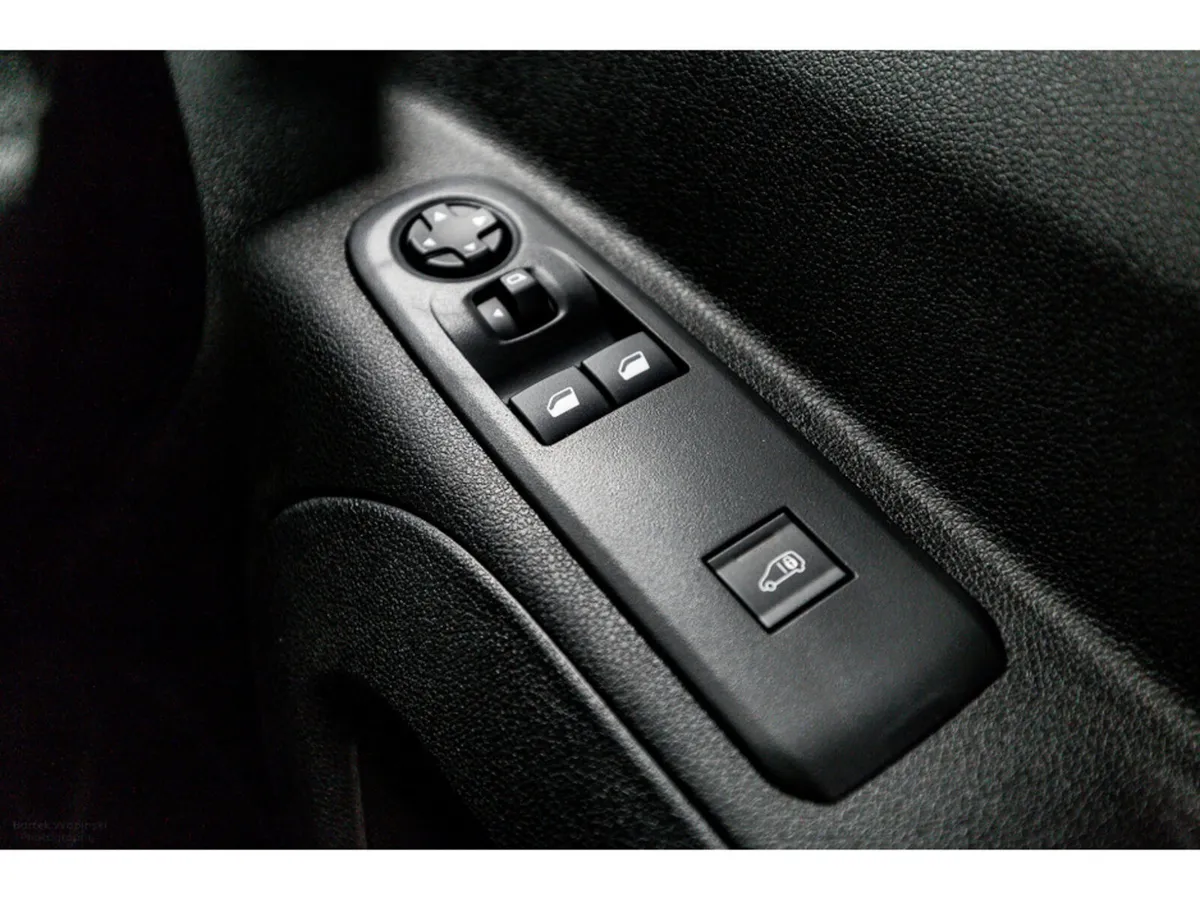 Peugeot Partner Van, Diesel, 2026, Black