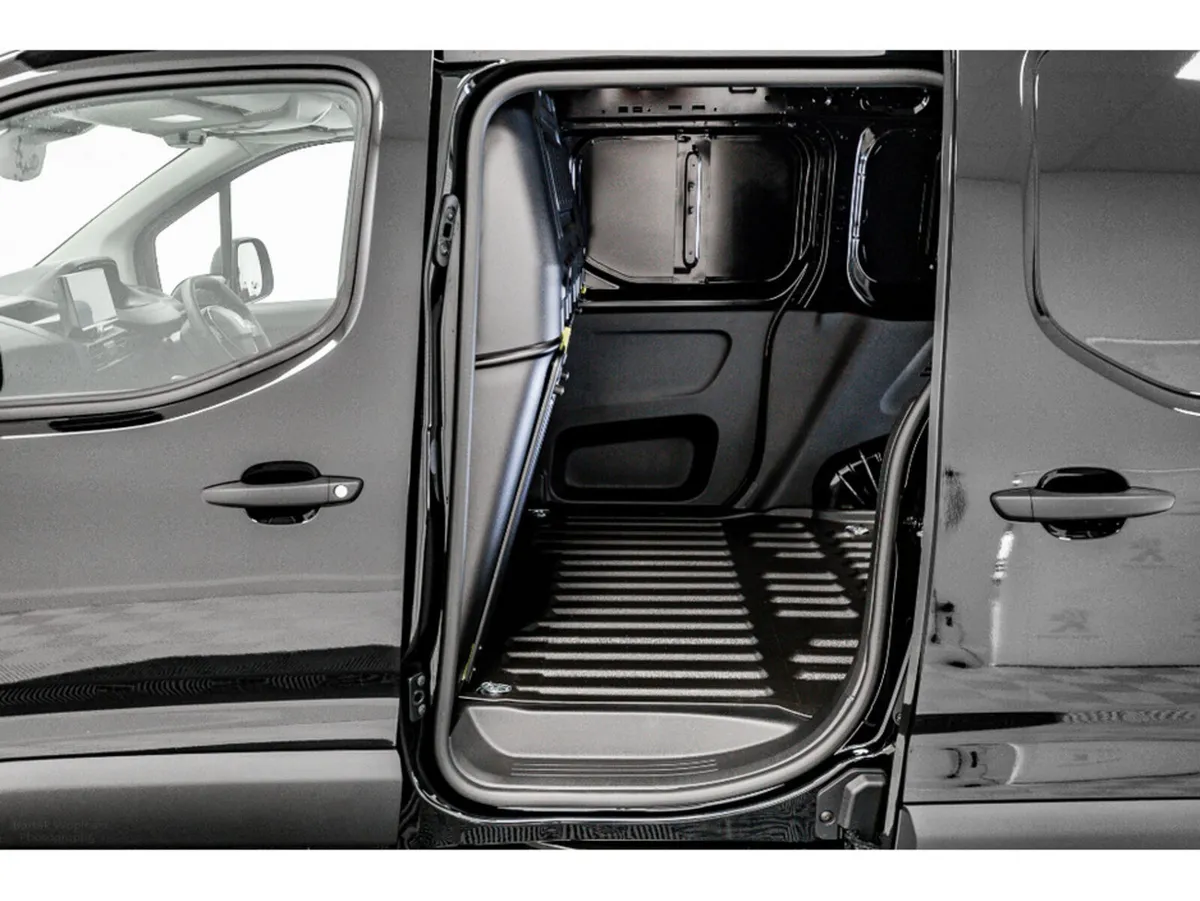 Peugeot Partner Van, Diesel, 2026, Black