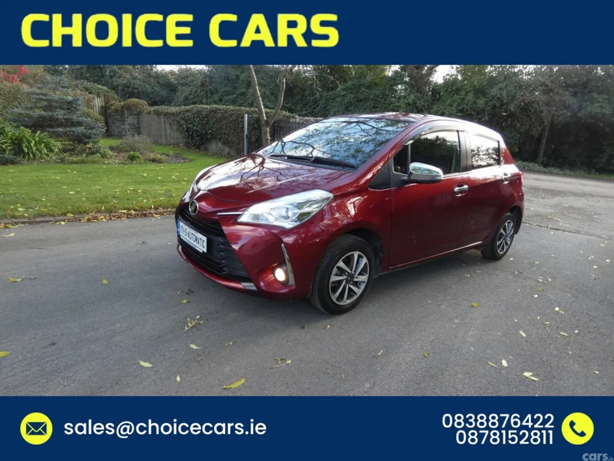 Toyota Yaris Hatchback, Petrol, 2017, Red