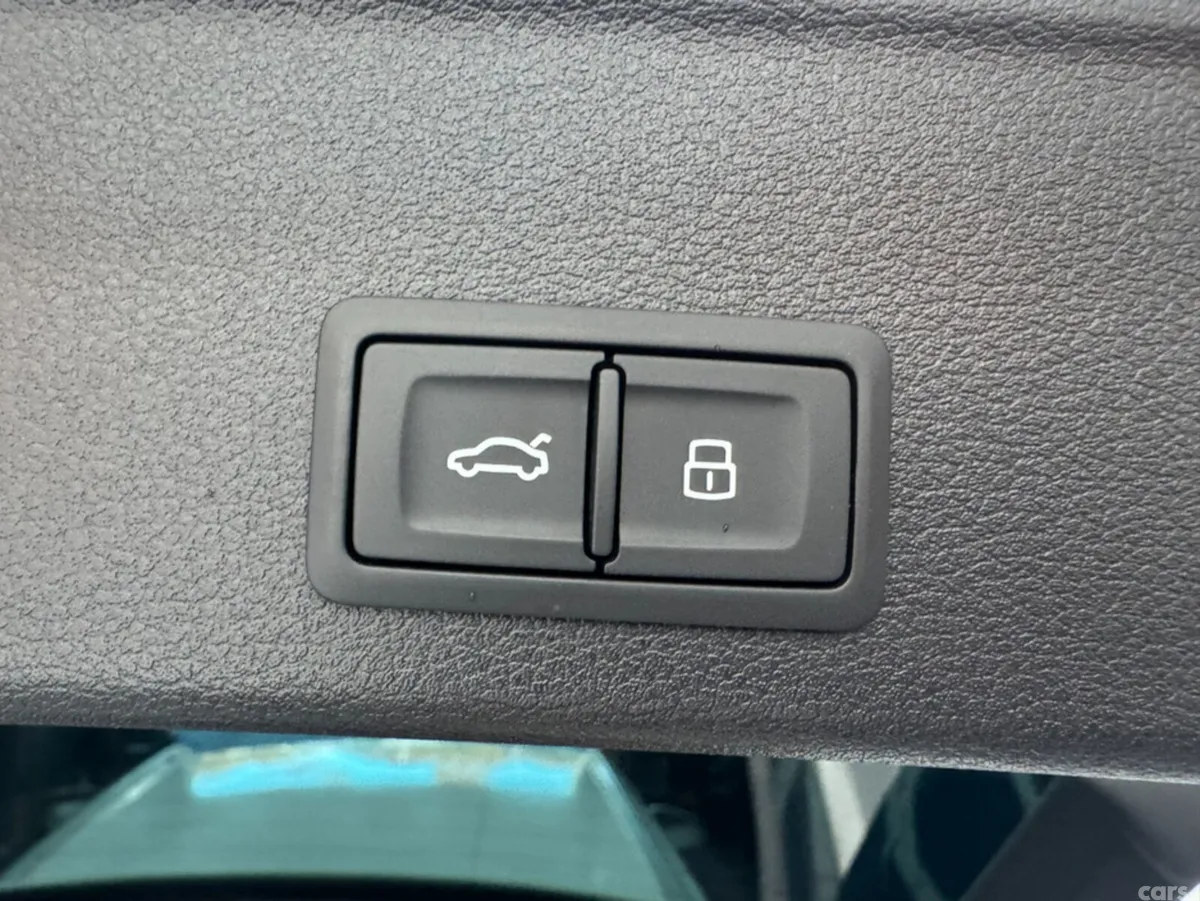 Audi A4 Estate, Petrol, 2019, White