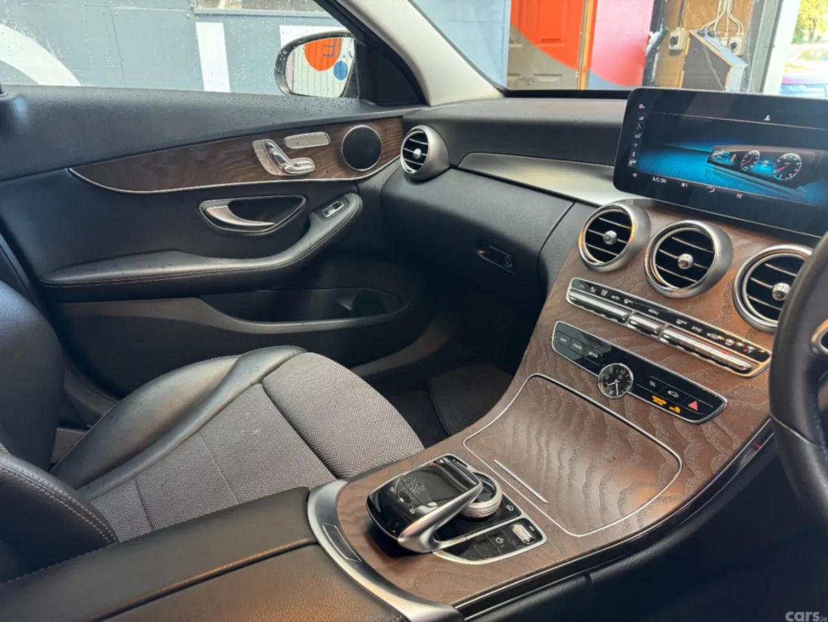 Mercedes-Benz C-Class Saloon, Petrol, 2018, Black