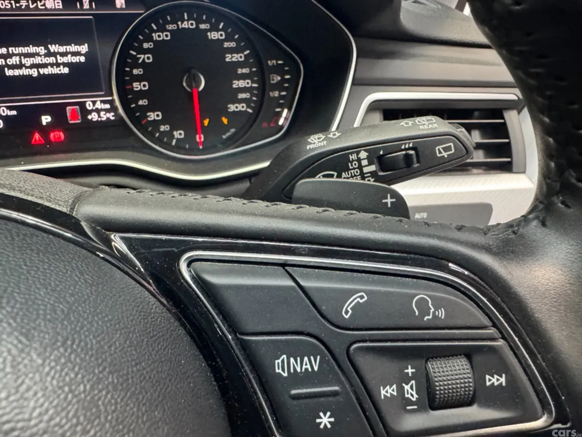 Audi A4 Estate, Petrol, 2019, White