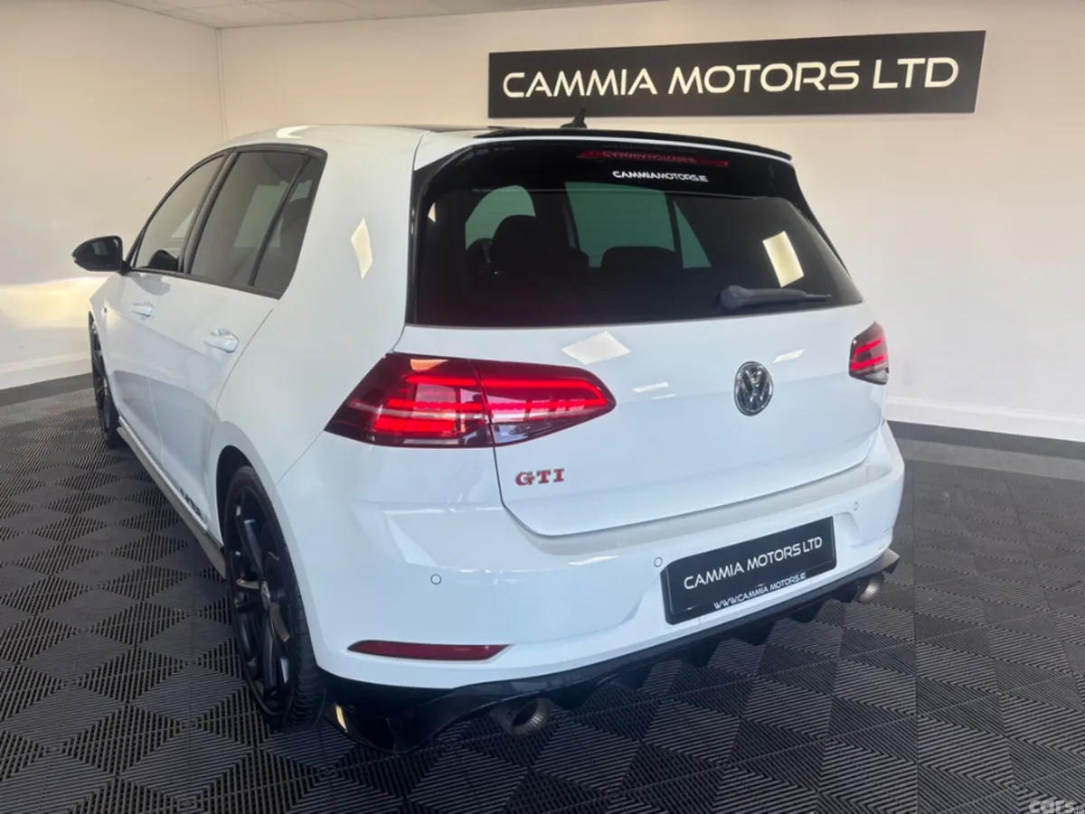 Volkswagen Golf Hatchback, Petrol, 2019, White