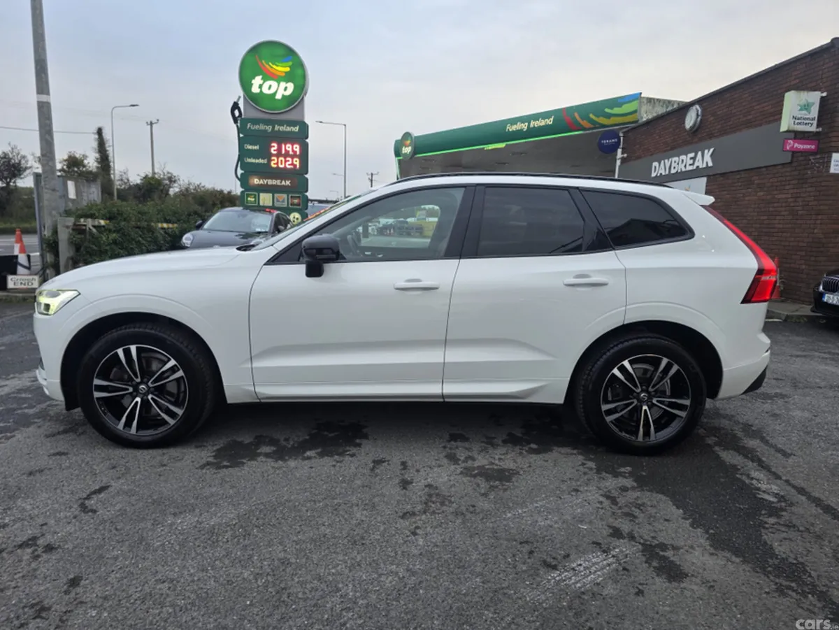 Volvo XC60 Estate, Diesel, 2017, White