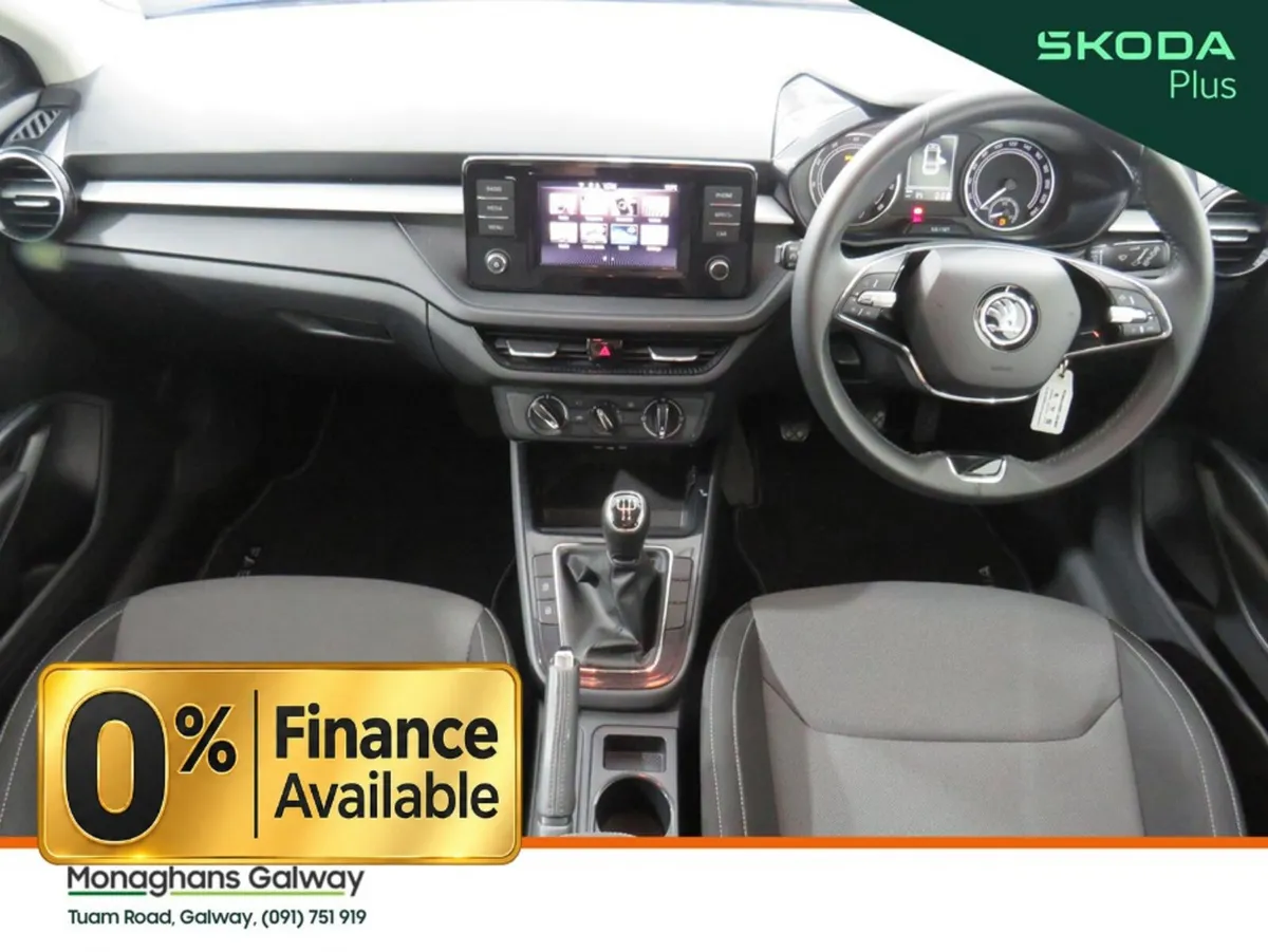 Skoda Fabia Hatchback, Petrol, 2022, Blue