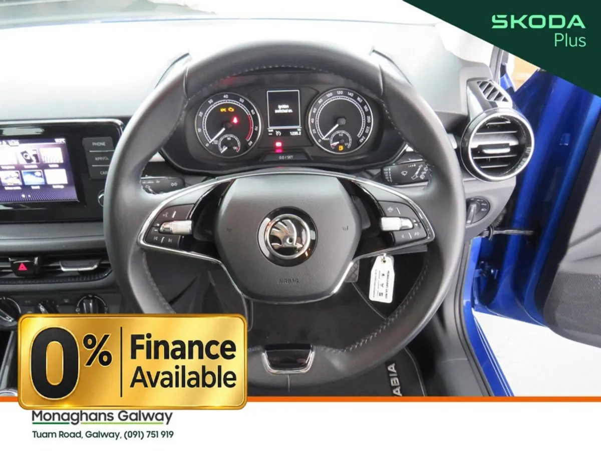 Skoda Fabia Hatchback, Petrol, 2022, Blue