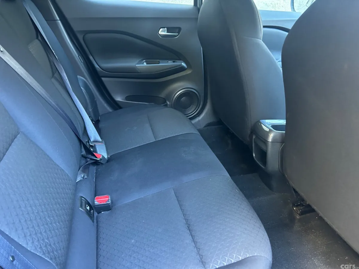 Nissan Juke MPV, Petrol, 2024, Grey
