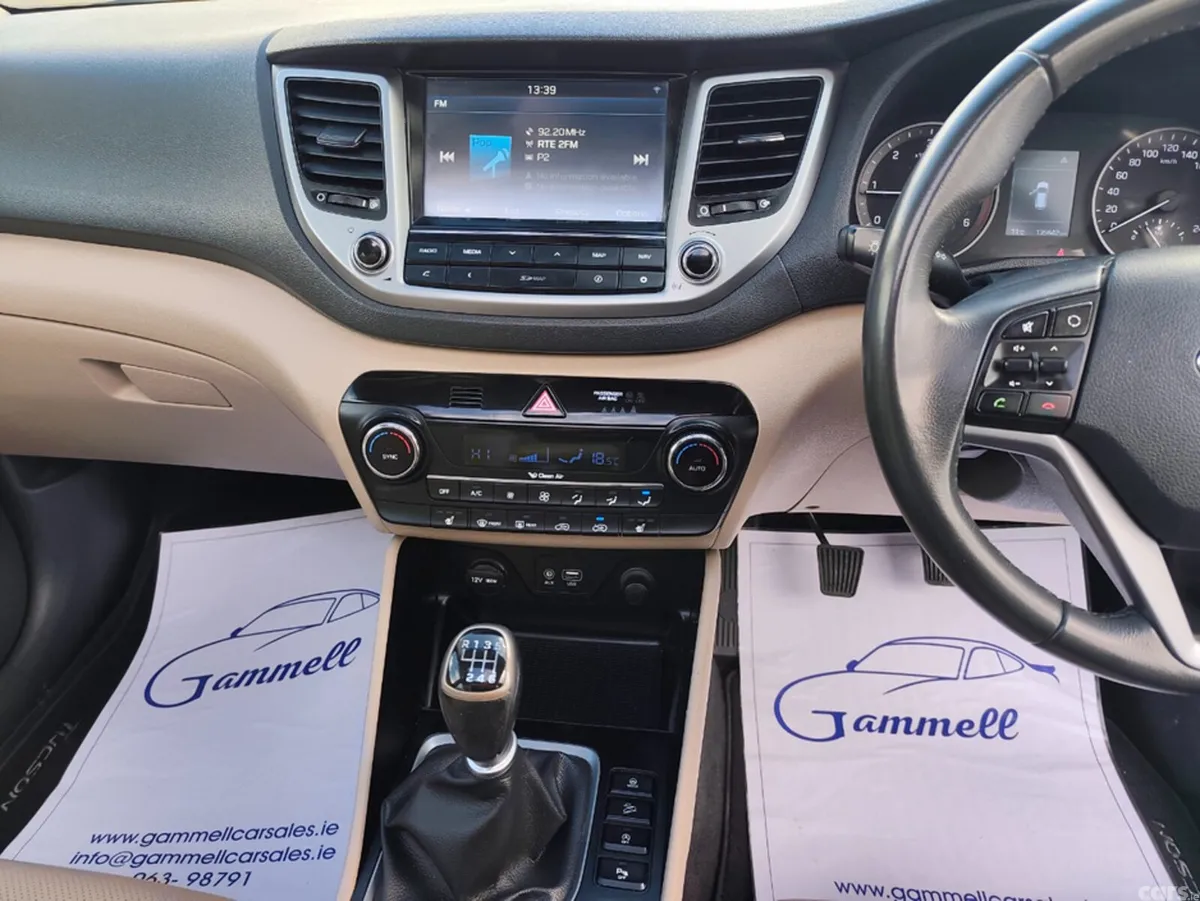 Hyundai Tucson MPV, Diesel, 2017, Black