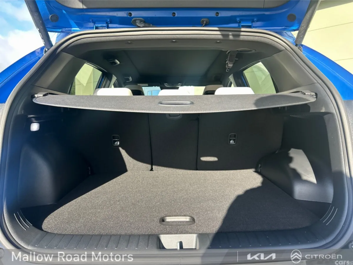 Kia Sportage MPV, Diesel Hybrid, 2026, Blue