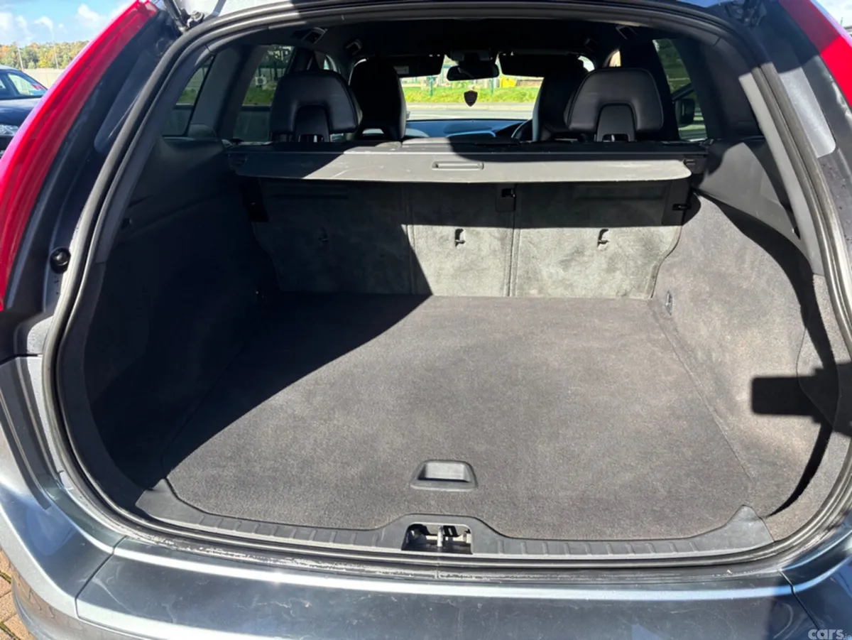 Volvo XC60 Estate, Diesel, 2016, Grey
