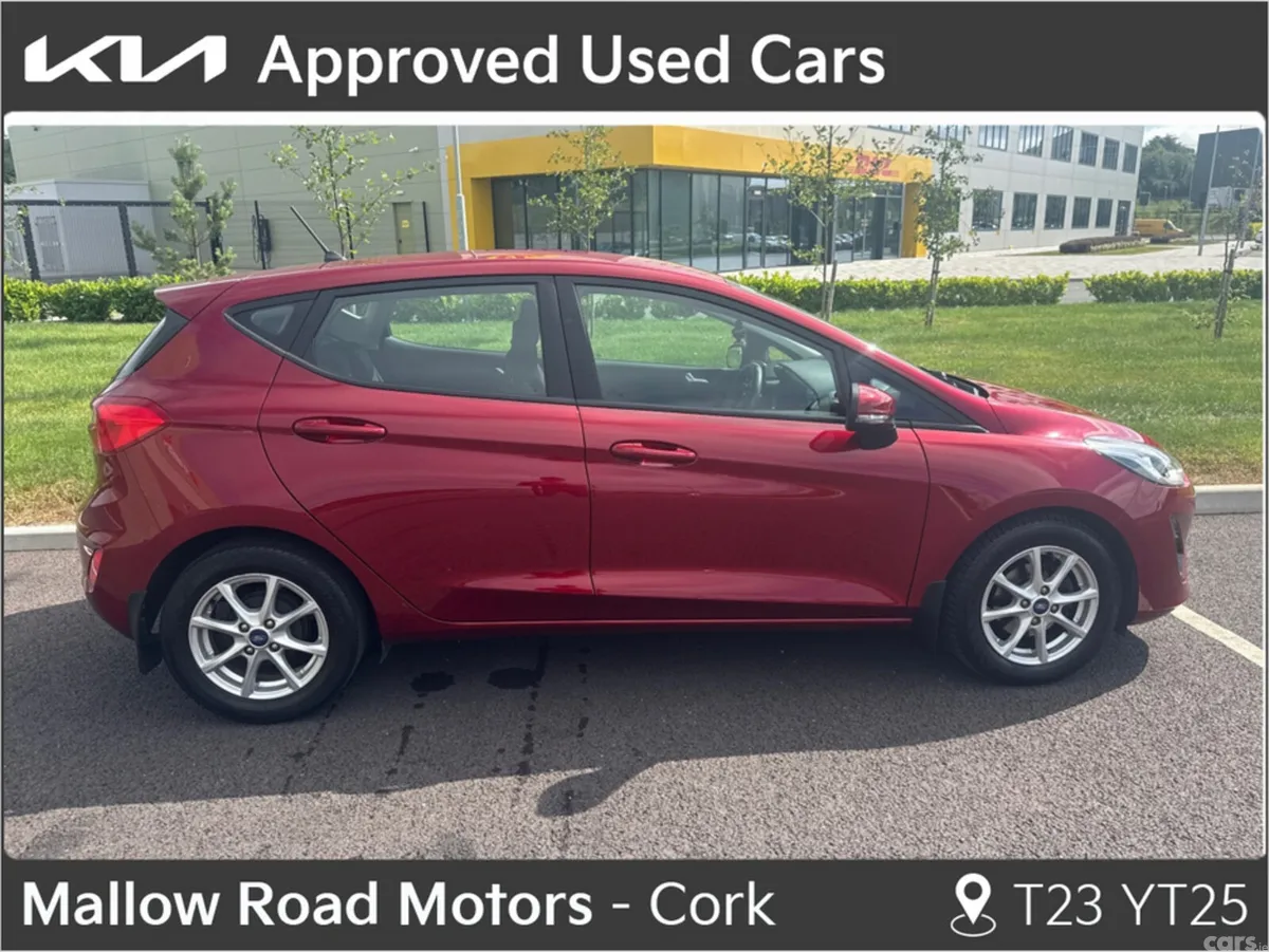 Ford Fiesta Hatchback, Petrol, 2019, Red