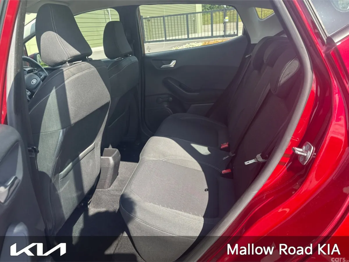 Ford Fiesta Hatchback, Petrol, 2019, Red