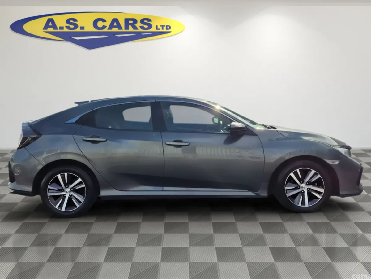 Honda Civic Hatchback, Diesel, 2020, Grey