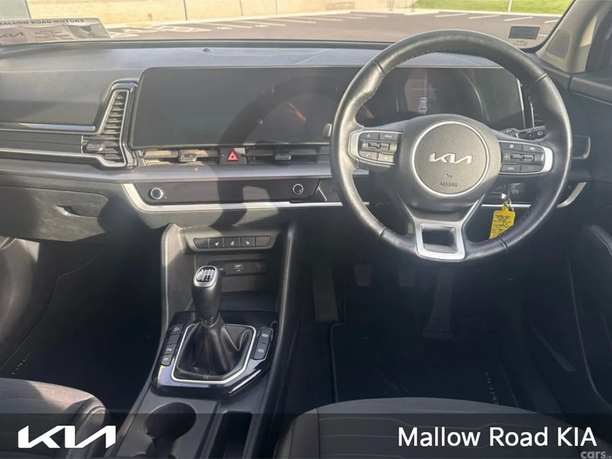 Kia Sportage MPV, Diesel, 2022, Grey