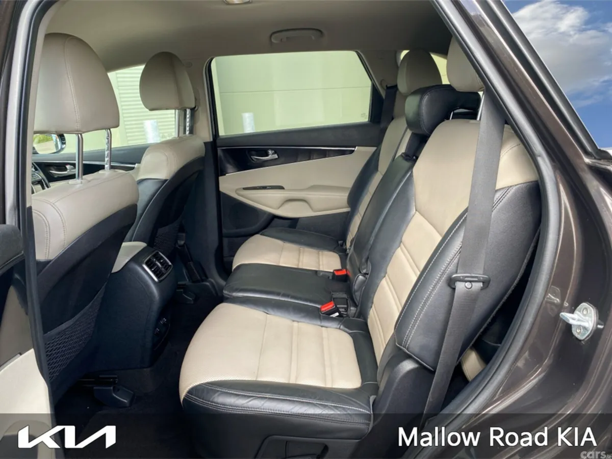 Kia Sorento SUV, Diesel, 2019, Brown