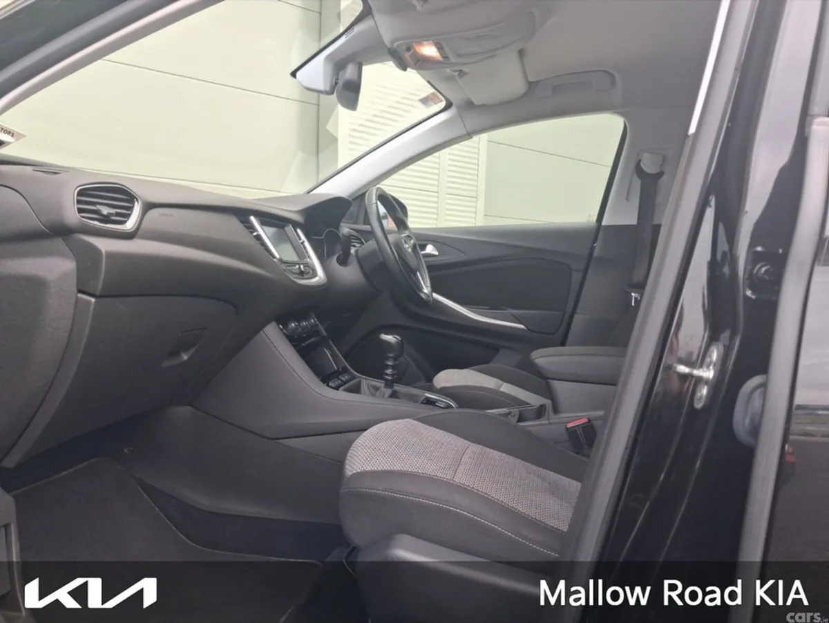 Opel Grandland X MPV, Petrol, 2020, Black