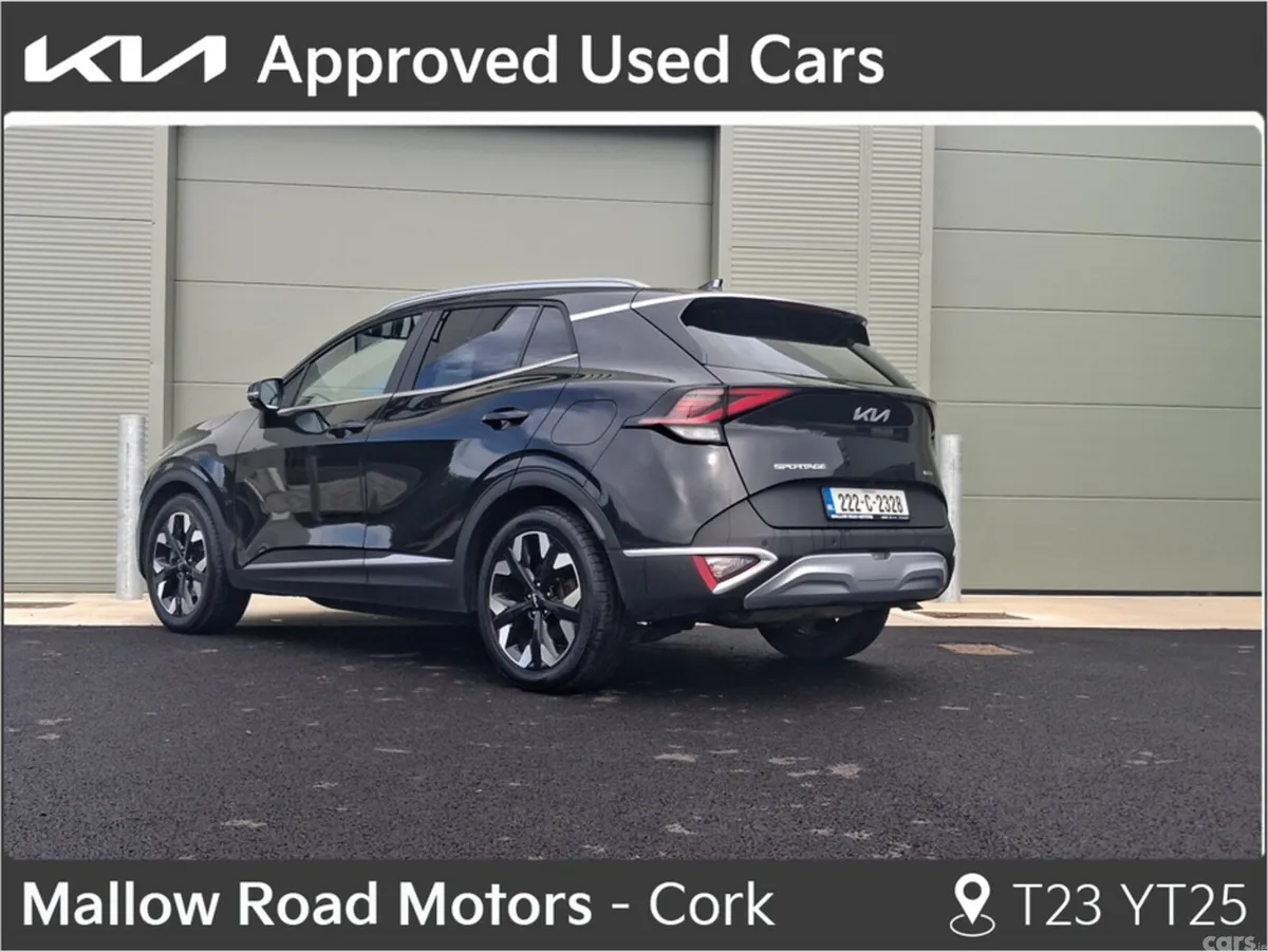Kia Sportage MPV, Petrol Plug-in Hybrid, 2022, Black