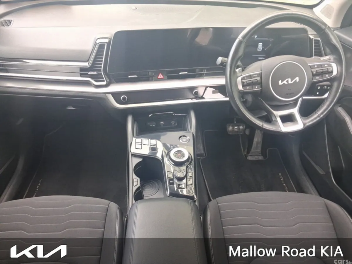 Kia Sportage MPV, Petrol Plug-in Hybrid, 2022, Black