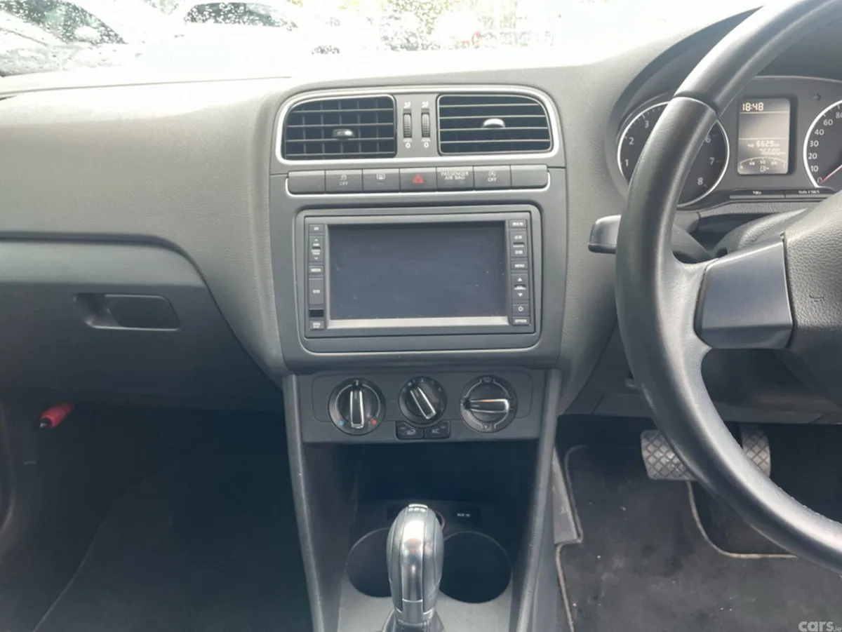 Volkswagen Polo Hatchback, Petrol, 2013, Silver