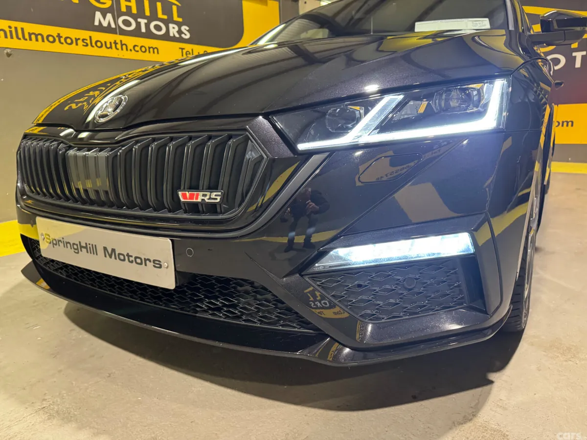 Skoda Octavia Saloon, Diesel, 2024, Black