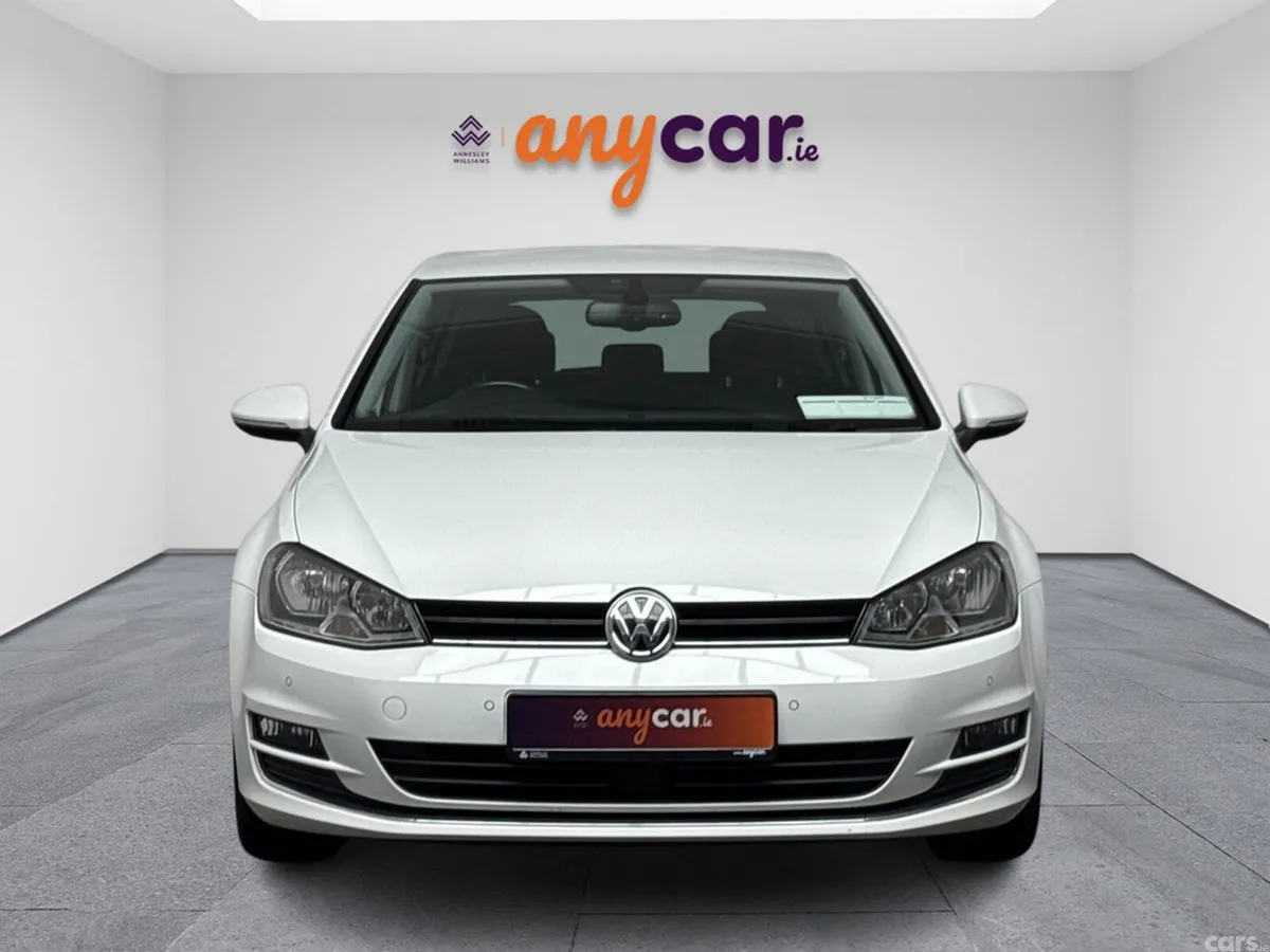Volkswagen Golf Estate, Petrol, 2016, White