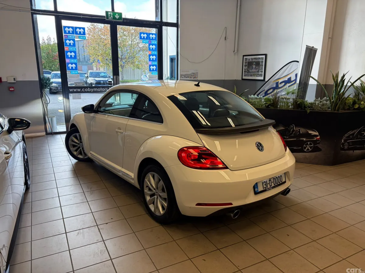 Volkswagen Beetle Hatchback, Petrol, 2013, White