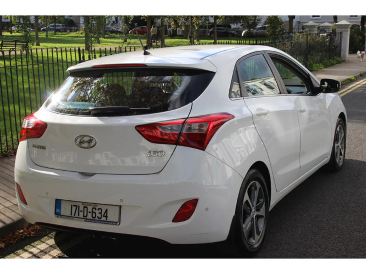 Hyundai i30 Hatchback, Diesel, 2017, White