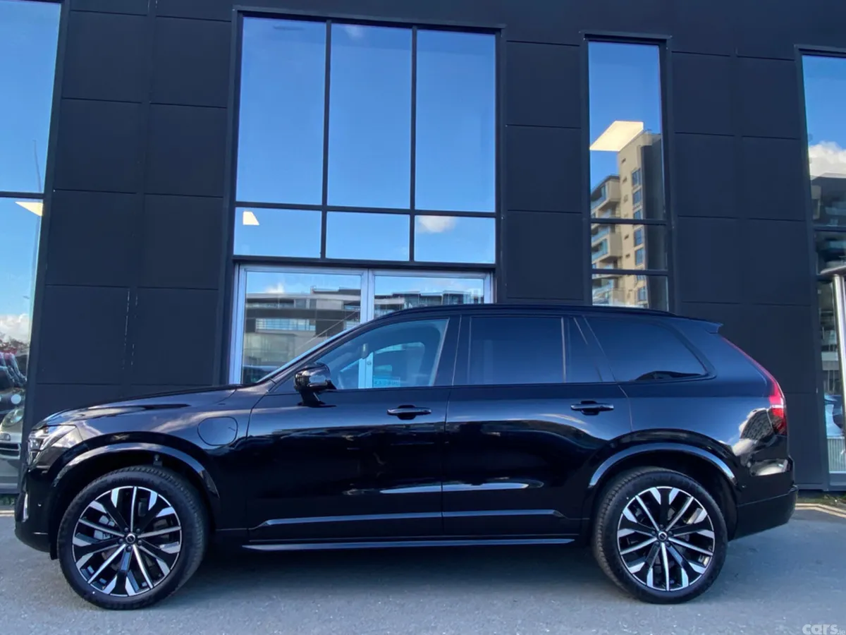 Volvo XC90 Estate, Petrol Plug-in Hybrid, 2026, Black