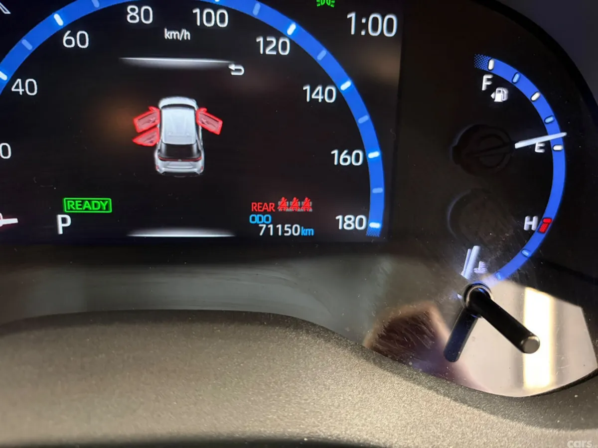 Toyota Yaris Cross Hatchback, Petrol Hybrid, 2022, White