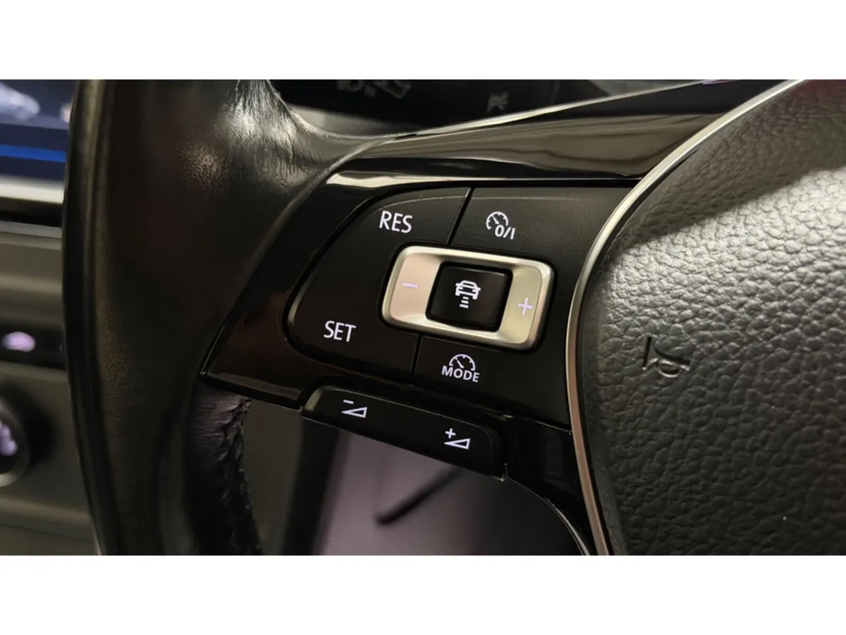 Volkswagen Golf Hatchback, Diesel, 2017, Black