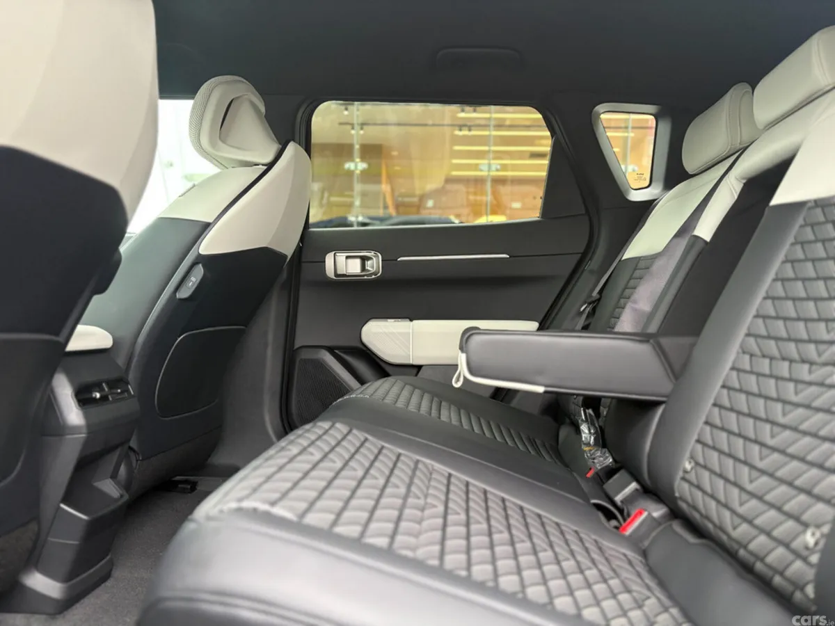 Kia EV4 Hatchback, Electric, 2027, Black