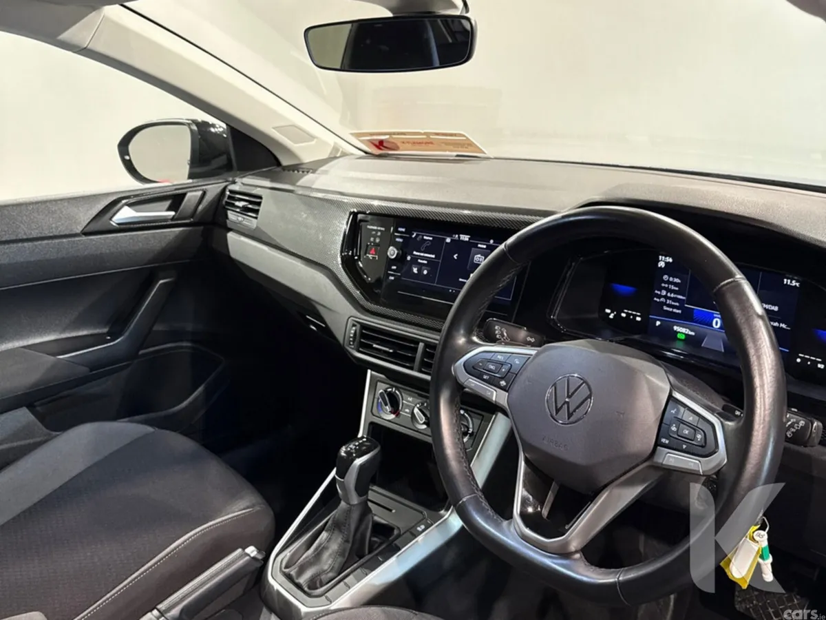 Volkswagen Taigo Estate, Petrol, 2024, Blue
