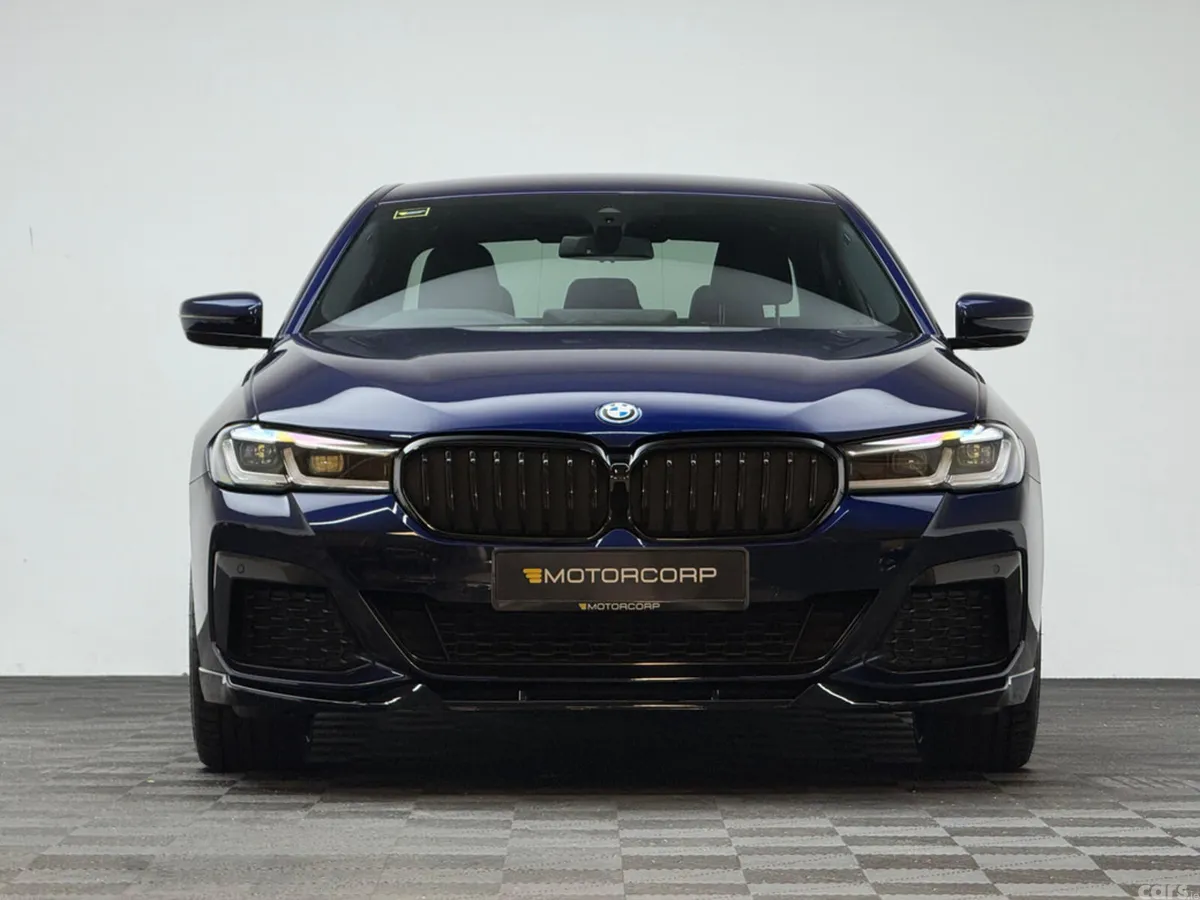 BMW 5-Series Saloon, Petrol Plug-in Hybrid, 2022, Blue
