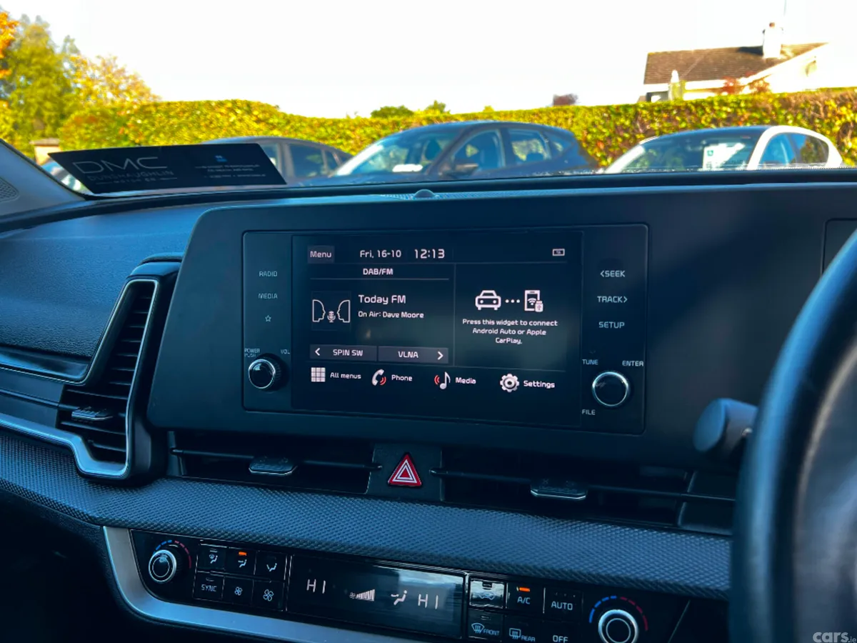 Kia Sportage MPV, Diesel, 2023, Grey