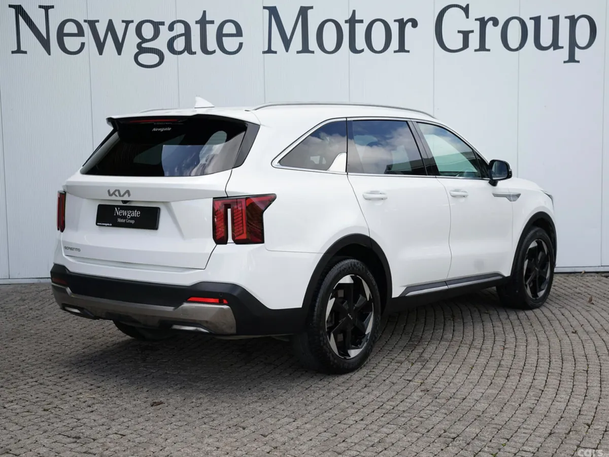 Kia Sorento SUV, Diesel, 2024, White