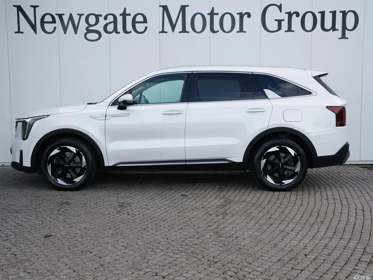 Kia Sorento SUV, Diesel, 2024, White