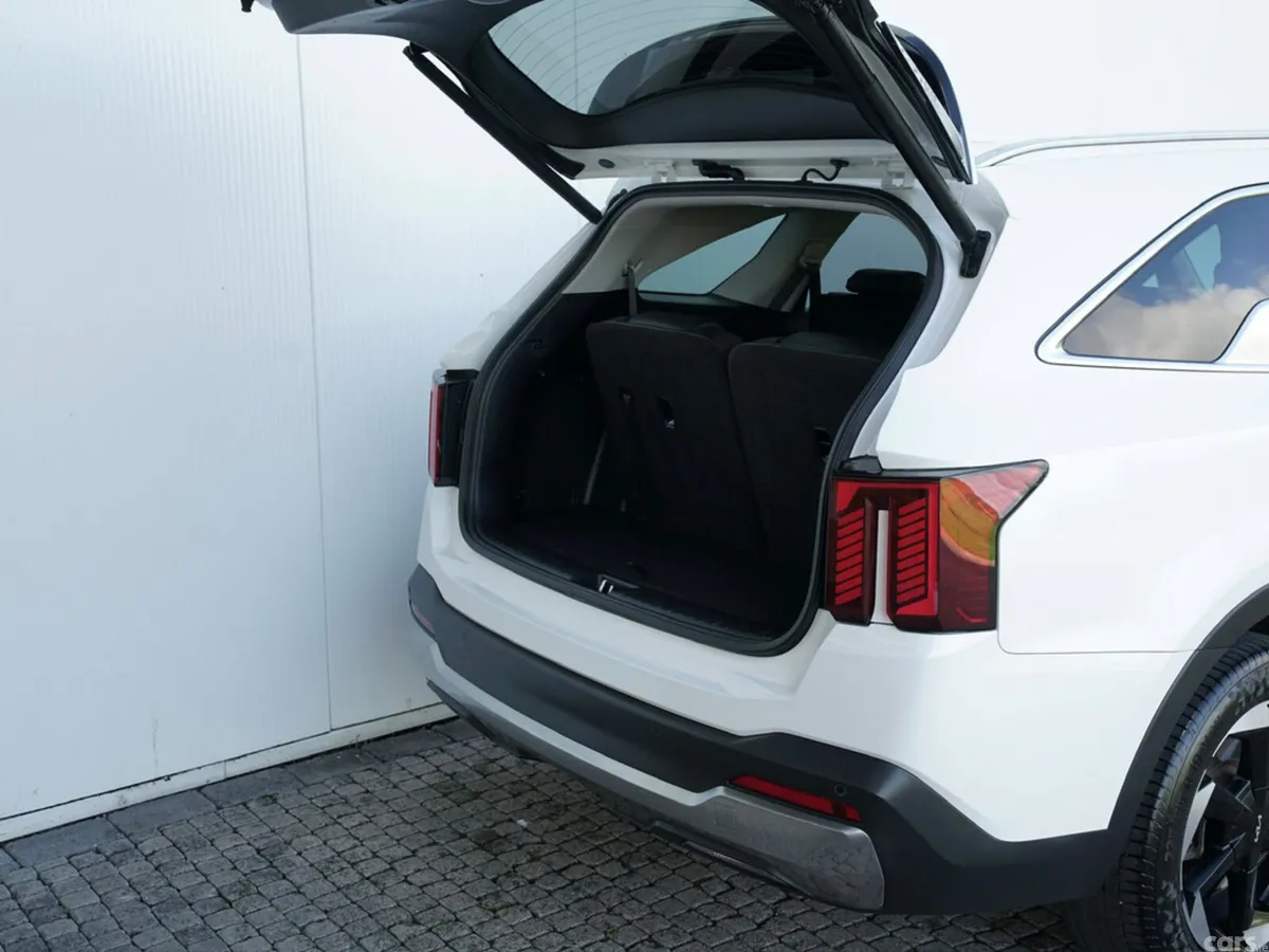 Kia Sorento SUV, Diesel, 2024, White