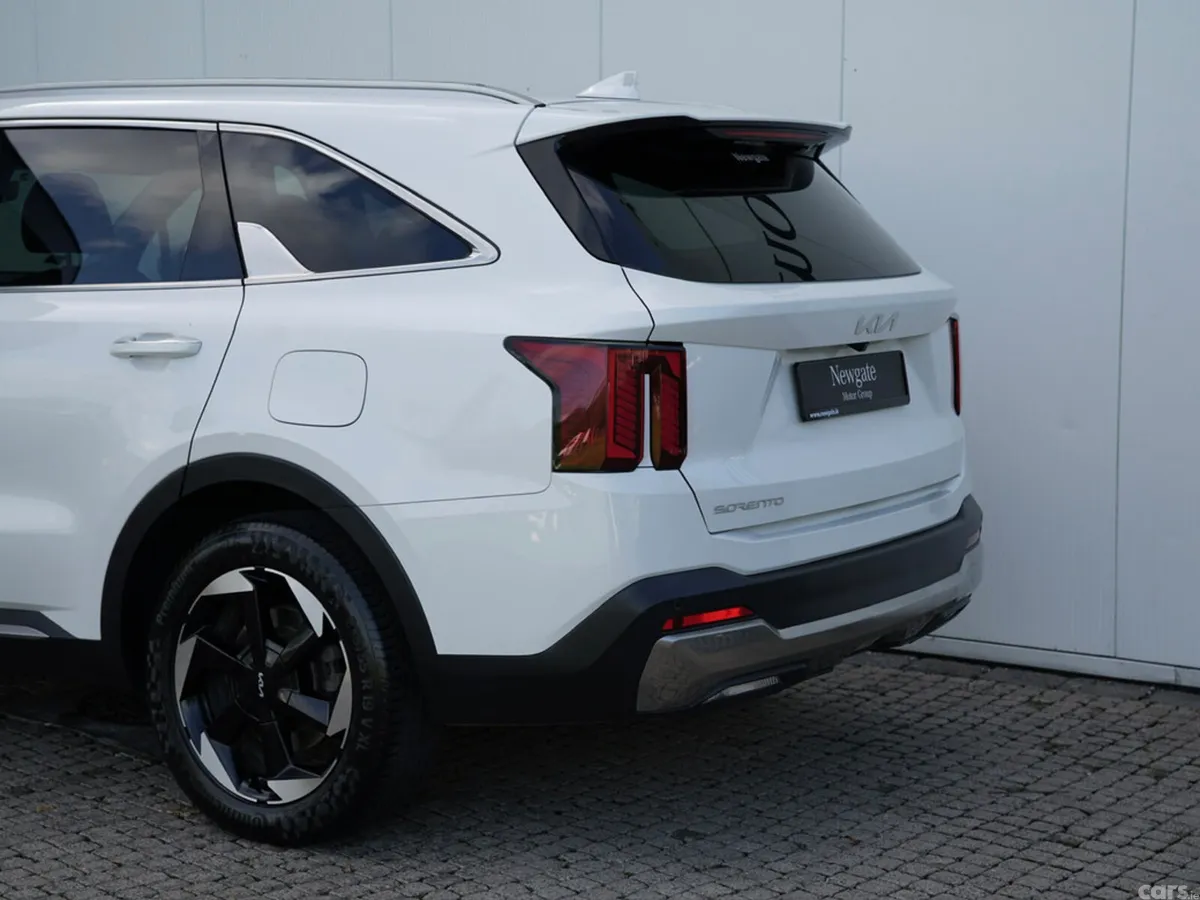 Kia Sorento SUV, Diesel, 2024, White