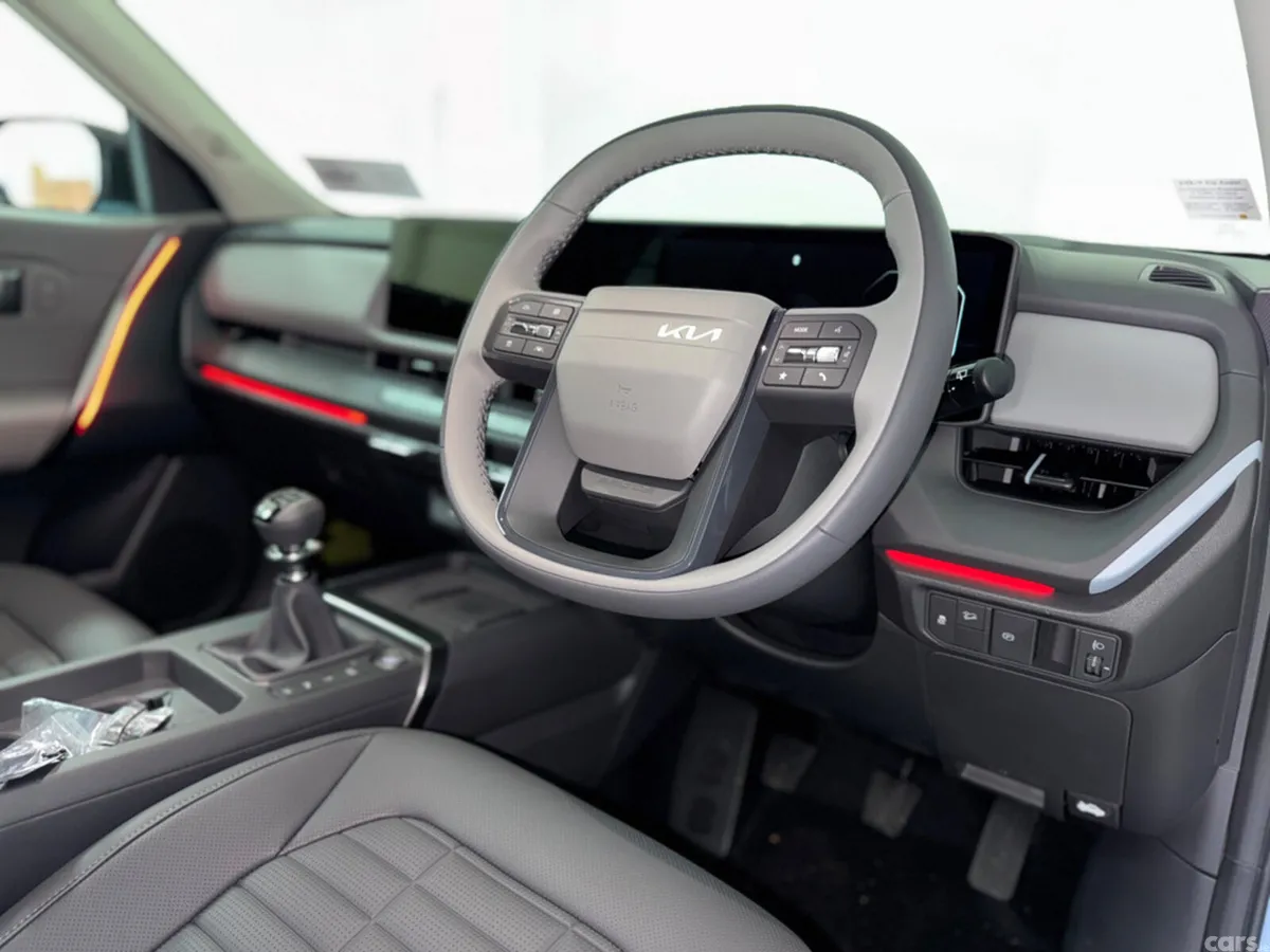 Kia Seltos SUV, Petrol Hybrid, 2027, Blue