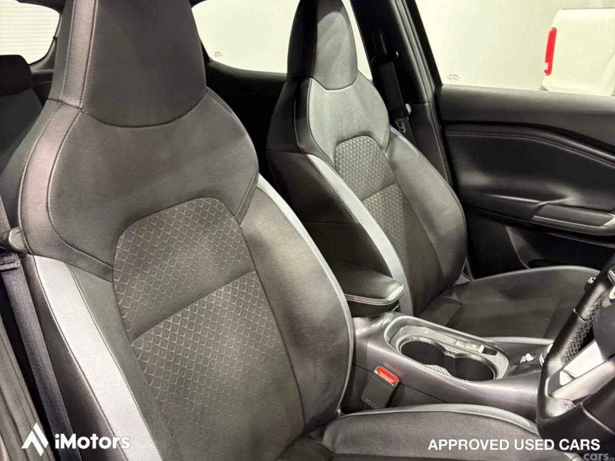 Nissan Juke SUV, Petrol, 2024, Grey