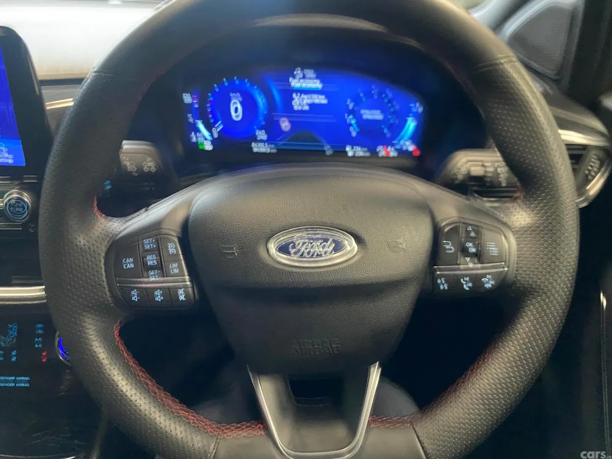 Ford Puma MPV, Petrol Hybrid, 2023, Grey