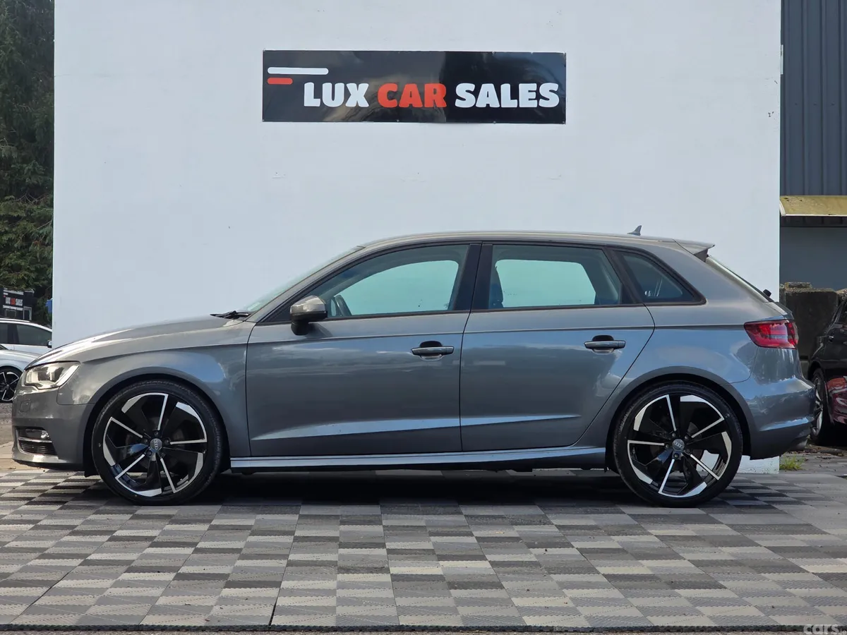 Audi A3 Hatchback, Diesel, 2015, Grey