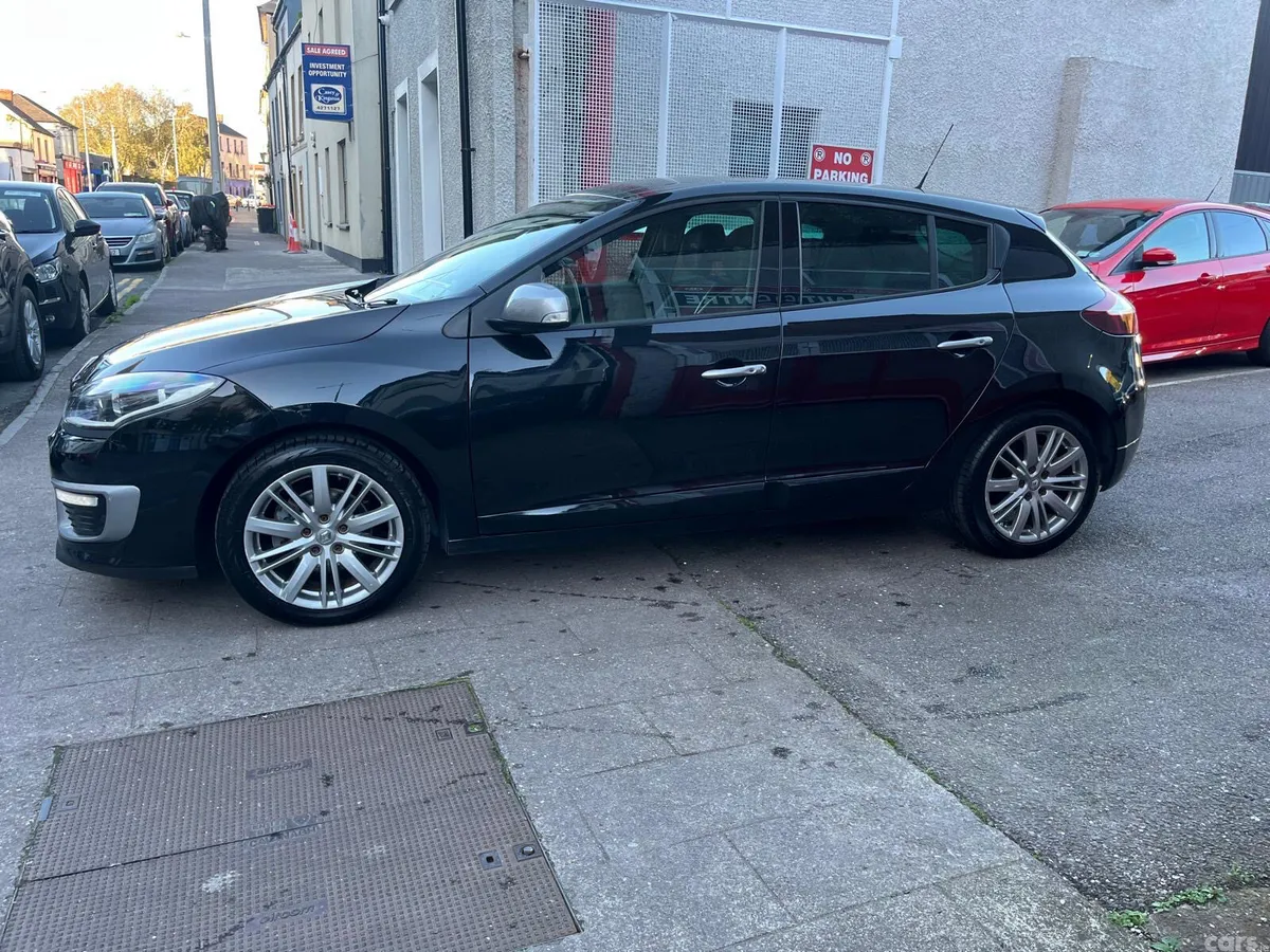 Renault Megane Hatchback, Diesel, 2015, Black