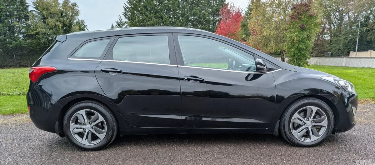 Hyundai i30 Estate/Jeep, Diesel, 2017, Black