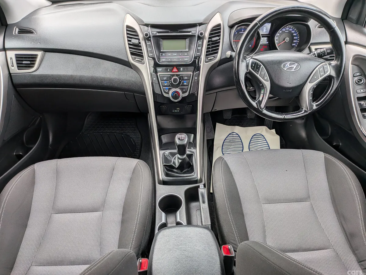 Hyundai i30 Estate/Jeep, Diesel, 2017, Black